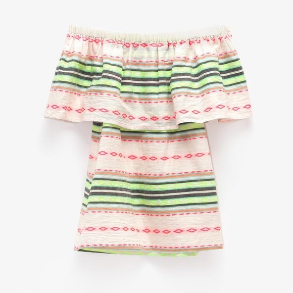 ASTARS • Bonita off shoulder Top sz S - Picture 4 of 9